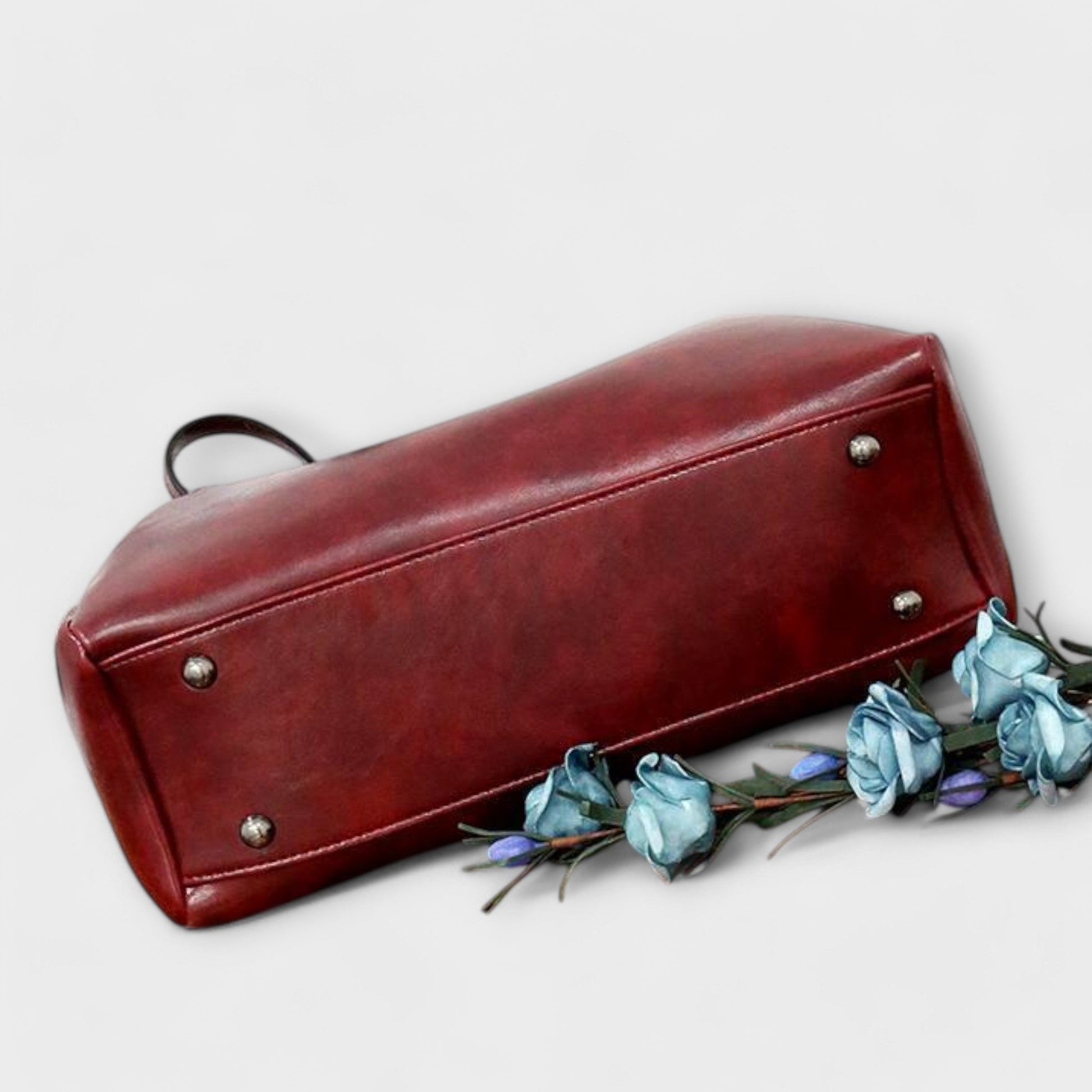 Holly | Women's Pocket Bag — Willow & Wren Melbourne