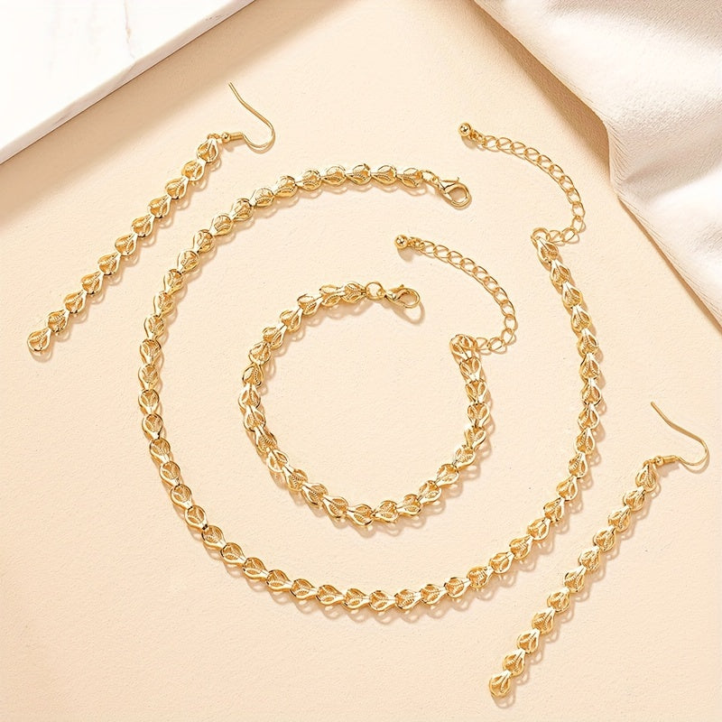 Elegant | Women's Necklaces — Yellow Gold — Willow & Wren Melbourne