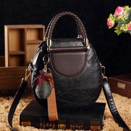 Martha | Women's Classic Tote Bag — Willow & Wren Melbourne