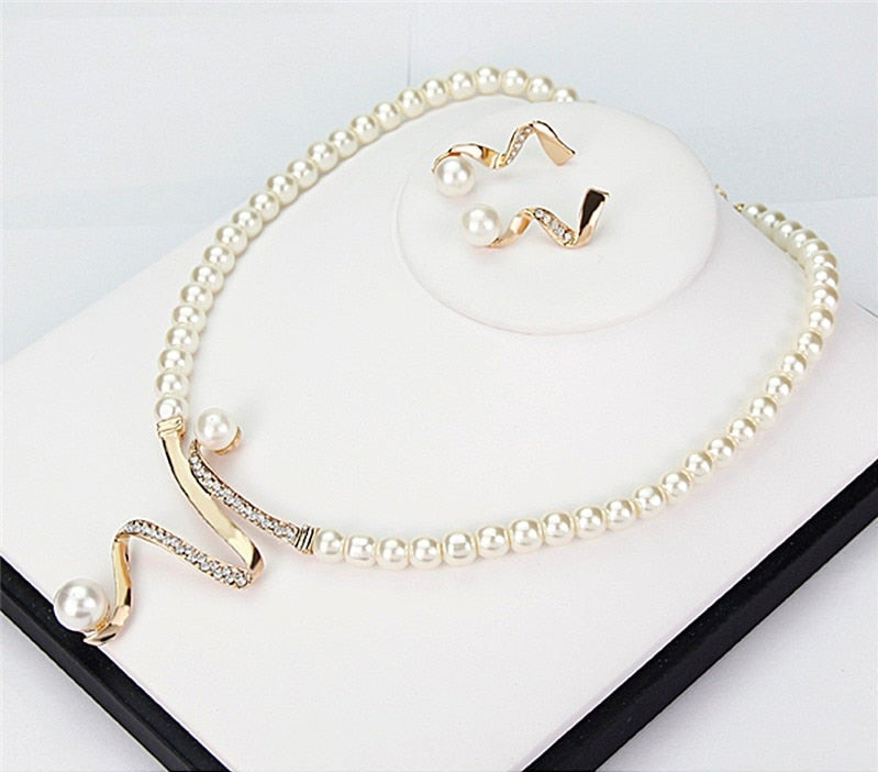 Pearl | Women's Earrings — Willow & Wren Melbourne