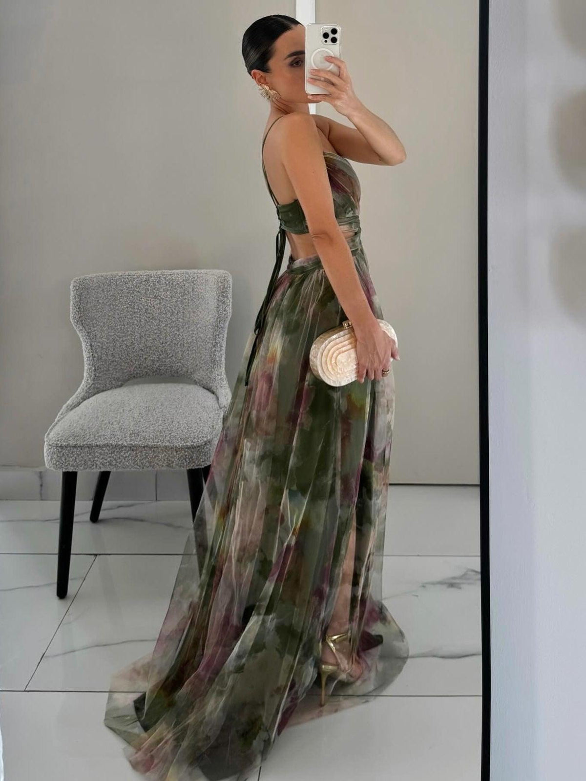 Betsy | Women's Floral Printed Maxi V-Neck Dress — Willow & Wren Melbourne
