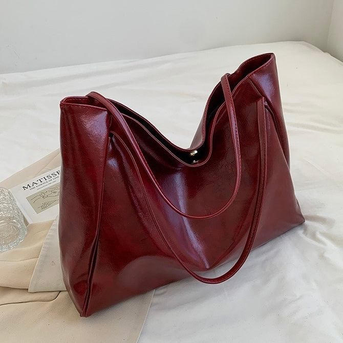 Hazel | Women's Hobo Shoulder Bag — Willow & Wren Melbourne