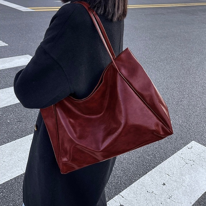 Hazel | Women's Hobo Shoulder Bag — Willow & Wren Melbourne