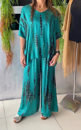 Hazel | Women's Printed Relaxed Set — Willow & Wren Melbourne