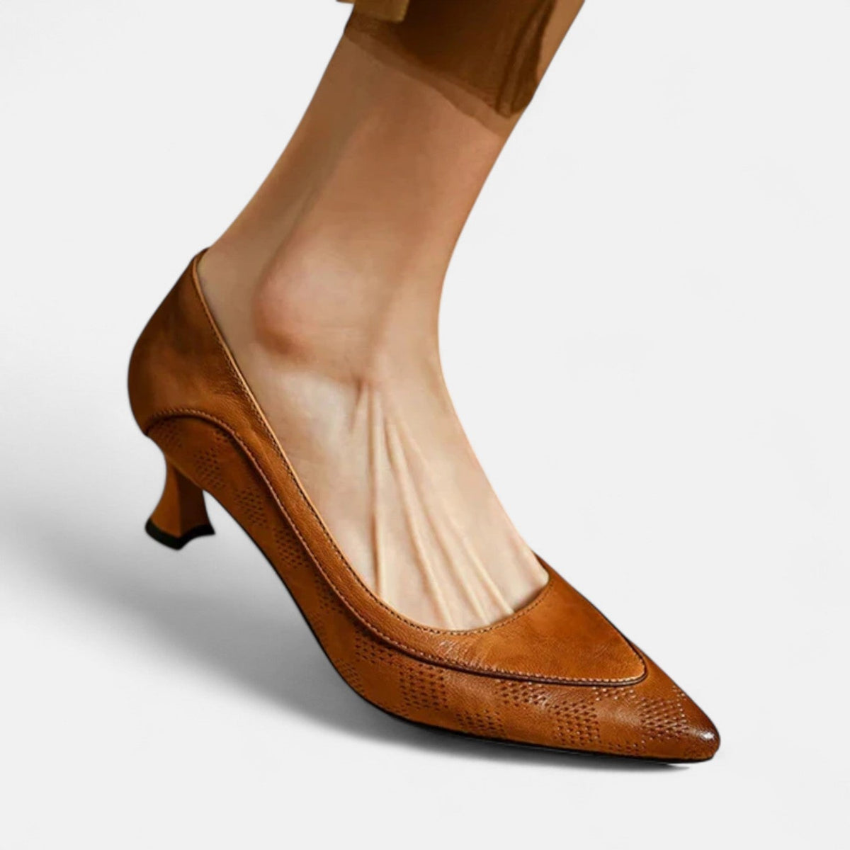 Lillian | Women's Low-Heel Court Shoes — Willow & Wren Melbourne