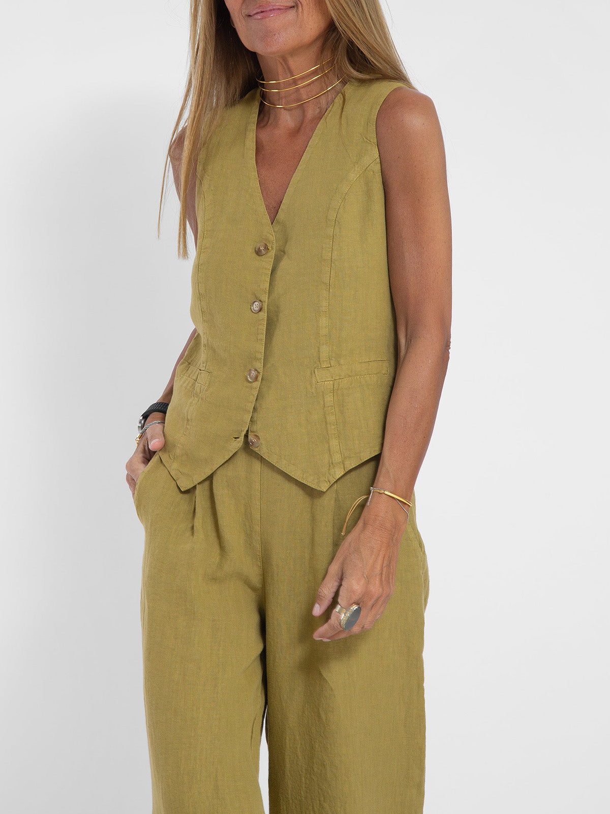 Rose women's button-front wide-leg set in olive, side view