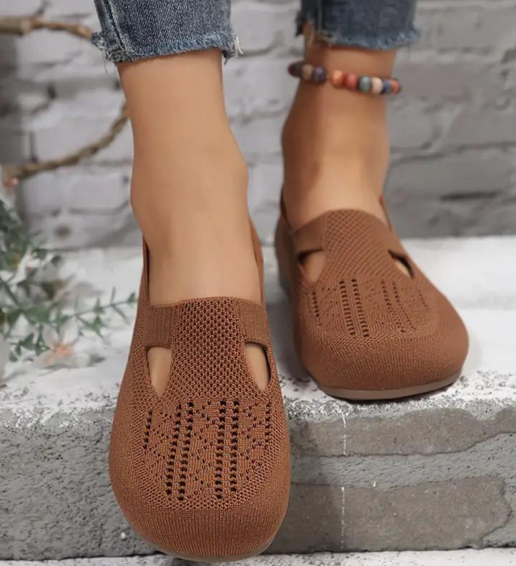 Tabitha | Women's Cushioned Sandals — Willow & Wren Melbourne